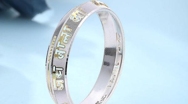 Jai Balaji Engraved Men’s Gold-Finish Kada – A Symbol of Strength and Devotion