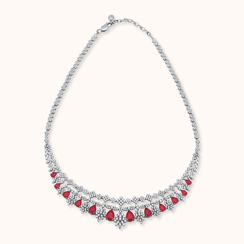 Queen’s Crimson Elegance Necklace