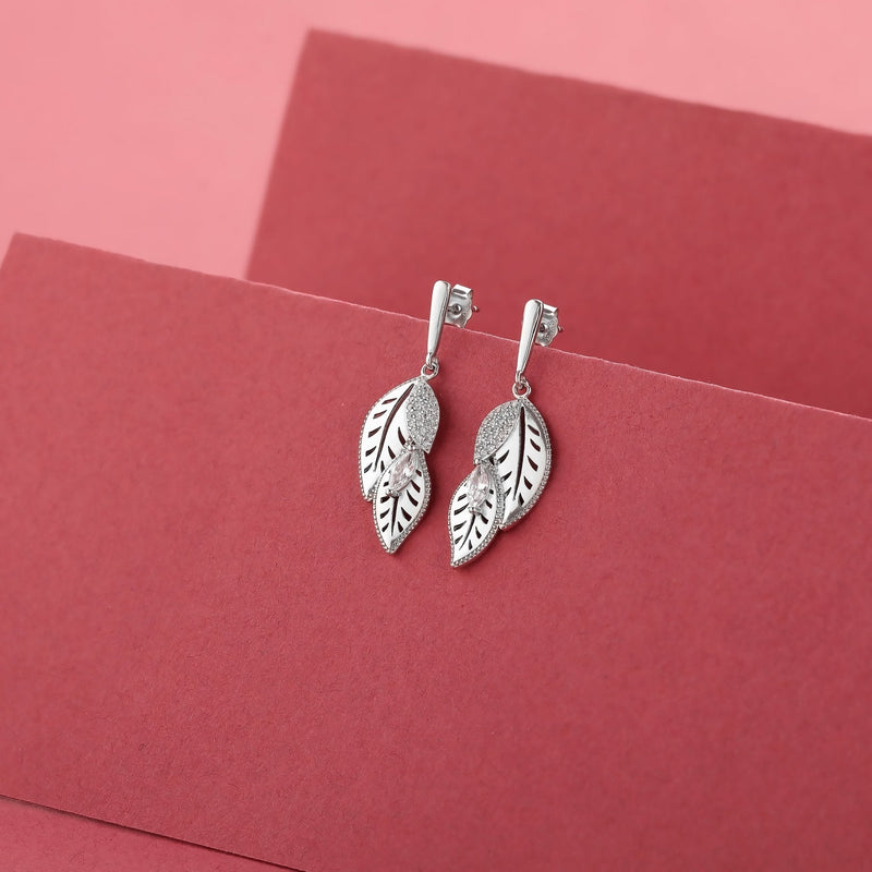 Sterling Silver Earrings Dancing in the Breeze - Shining Silver.in