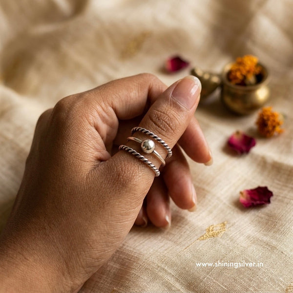 SHINING’s Twisted Orbit Silver Ring