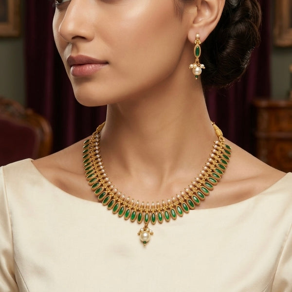 Emerald Antique Necklace | 925 Pure Silver | The Gilded Chapter