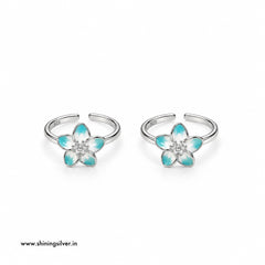 SHINING’s 925 Sterling Silver Aqua Floral Toe Rings