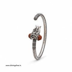 SHINING’s 925 Silver Rudraksh Trishul Kada