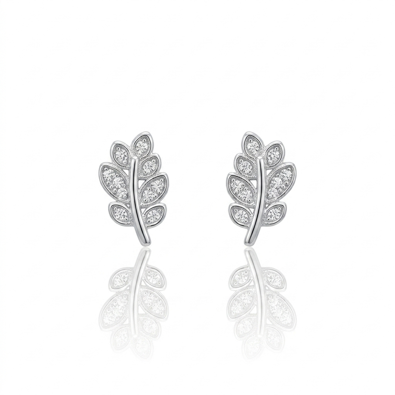SHINING’s Silver studs