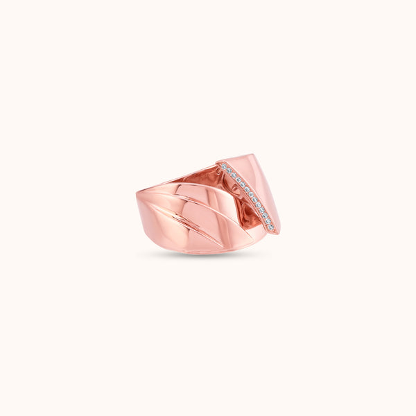 SHINING’s Celestia Flow Ring