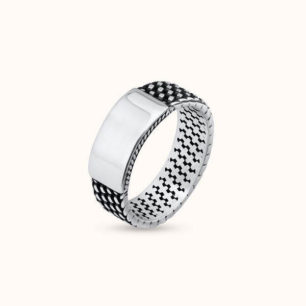 SHINING’s Customised Silver Ring for Men