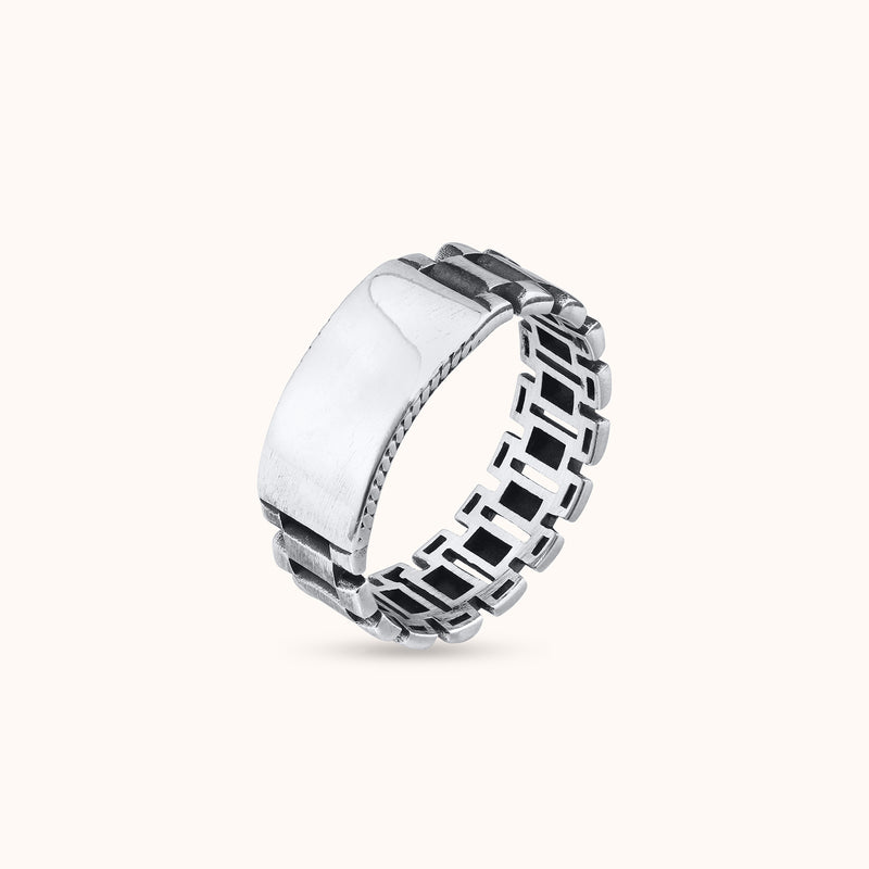 SHINING’s Customised Silver Ring