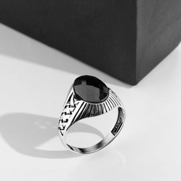 Black Diamond Lustre Stone Ring For Men- Made With 925 Sterling Silver - Shining Silver.in