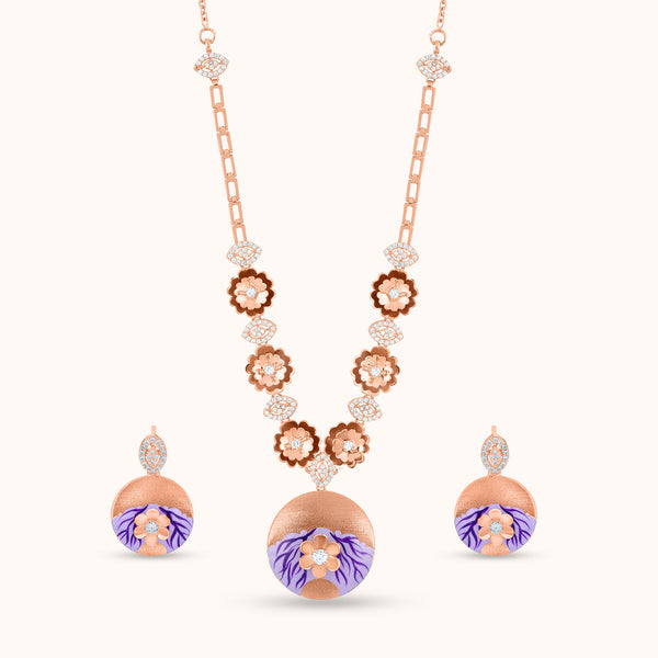 SHINING’s Celestia Necklace