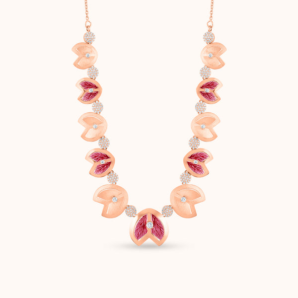 SHINING’s Celestia Necklace